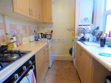 3 bedroom terraced house to rent - Photo 5