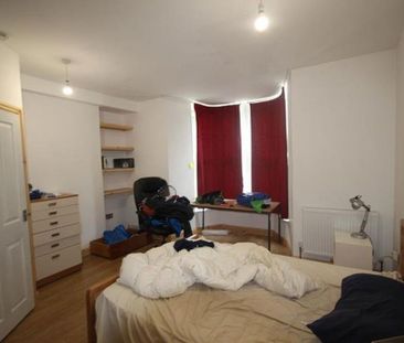 3 bedroom house share to rent - Photo 3