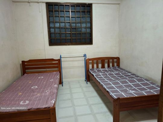 Blk 13 TOA PAYOH COURT (Toa Payoh), HDB 4 Rooms - For Rent - Photo 1