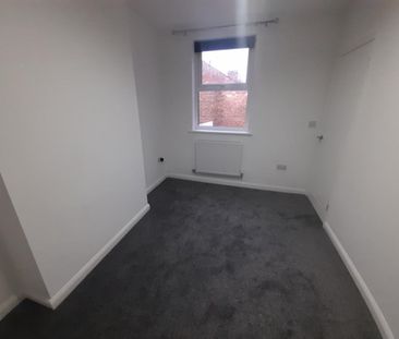 3 bedroom House To Let - Photo 4