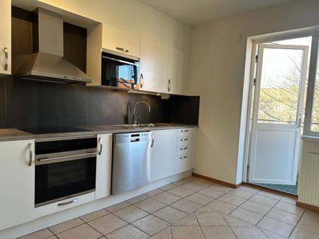 Övre Eneborgsvägen 23- 2 rok (lgh 1303) - Photo 3