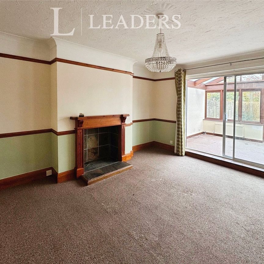 3 bedroom house to rent Douglas Road, Clacton-On-Sea, CO15 - Photo 1