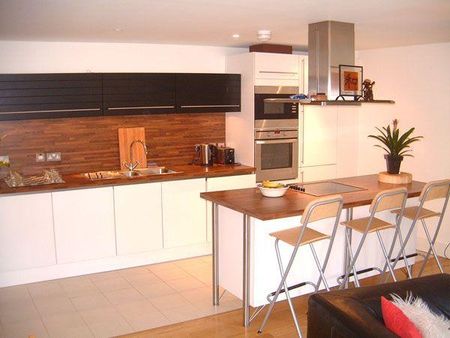 2 bedroom apartment to rent - Photo 5