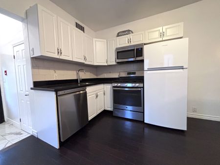 For Lease - 122 Baldwin Street Unit# 2, Toronto, Ontario - Photo 3