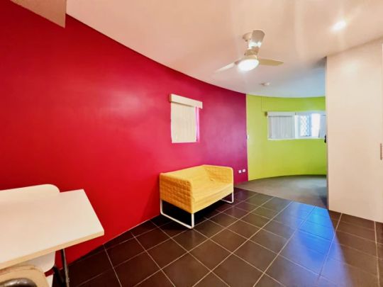 1/23-25 strachan street, Sydney - Photo 1