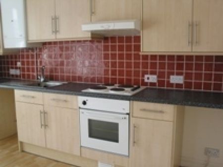 2 Double Bedroom Student Maisonette with terrace balcony - Lansdowne - Photo 5