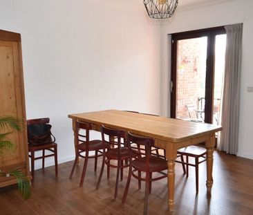 Appartement te huur in Nieuwkerken-Waas voor € 860 met 3 slaapkamers - Foto 2