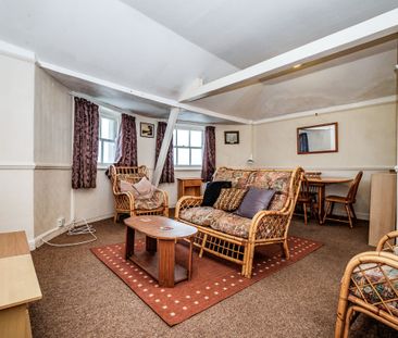 1 bedroom apartment to rent Marine Parade, Worthing, West Sussex, BN11 - Photo 1