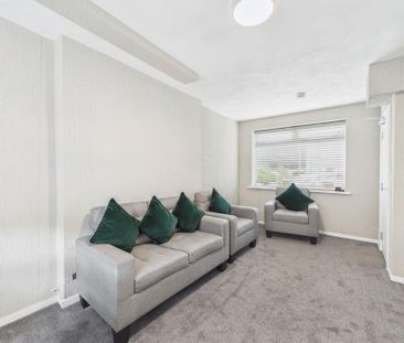 4 bedroom house of multiple occupation to rent - Photo 3