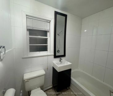 127 Sheppard Avenue W #Top Floor - Photo 6