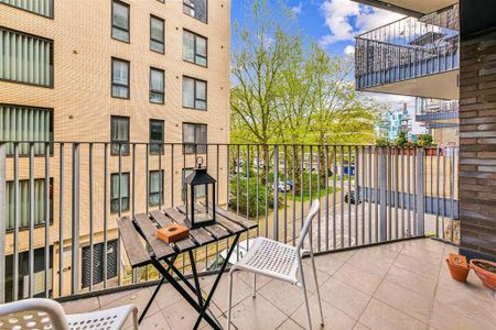 1 bedroom flat to rent - Photo 3