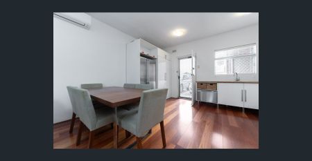 Furnished Ground Floor One Bedroom Apartment - Photo 3