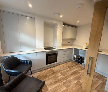 3 bedroom terraced house to rent - Photo 3
