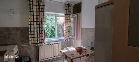 Apartament 3 camere 13 Septembrie- Novaci. - Photo 2