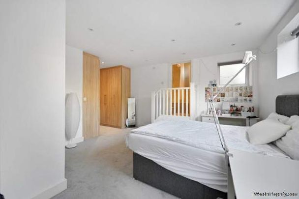 4 bedroom property to rent in London - Photo 1