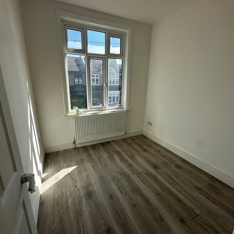 4 bedroom house to rent - Photo 1