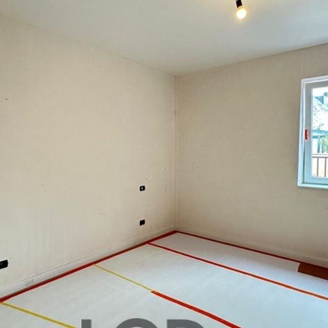 Appartement te huur in Ruddervoorde voor € 895 met 2 slaapkamers - Photo 1