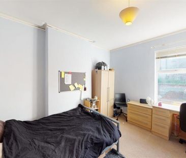 Travis Place, Sheffield, S10 2DB - Photo 2