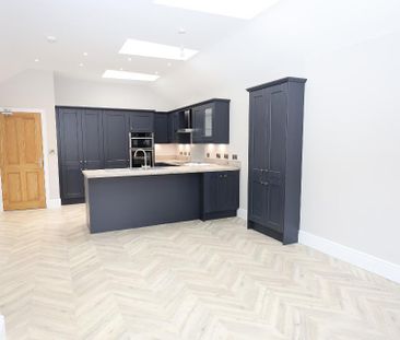 2 bedroom apartment to rent - Photo 6