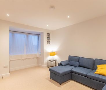 Poppy Field, Steeple Bumpstead, Haverhill - Photo 1