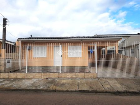 Casa com 3 quartos e 100m² para alugar em Parque da Matriz, Cachoeirinha. - Foto 3