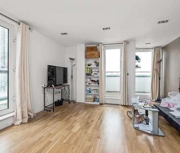 Limeharbour, Canary Wharf, E14 - Photo 1