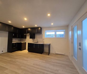 298 8e Avenue, Deux-Montagnes, QC J7R - Photo 1