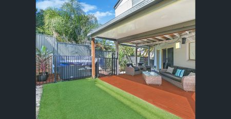 McGrath Mooloolaba proudly present this 3 bedroom townhouse located in Mooloolaba! - Photo 3