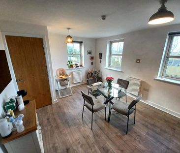 2 bedroom house to rent - Photo 2
