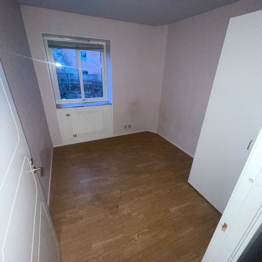 Gillbergaplan, Eskilstuna - Foto 1