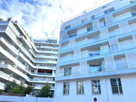 Location Appartement 1 pièce 33m² - Photo 4