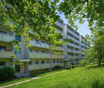 Aktuelle Renovierung einer großzügigen 3-Raum-Wohnung in Dresden-Go... - Photo 1