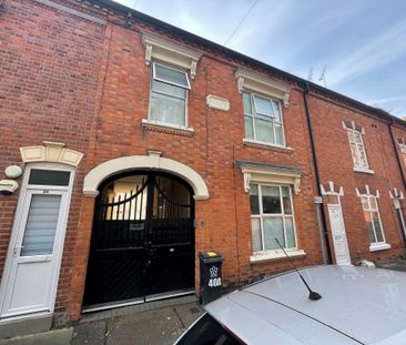 4 bedroom terraced house to rent - Photo 3