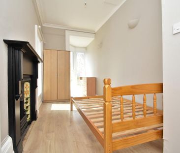 5 bedroom flat to rent - Photo 5