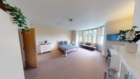 2 bedroom apartment to rent - Photo 2