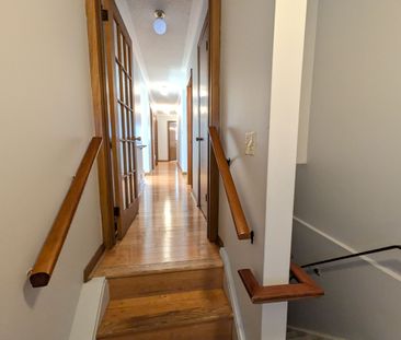 For Lease - 716 Tulip Court Unit# Main Floor, Oshawa, Ontario - Photo 1