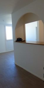 T2 AVEC PARKING - Photo 4