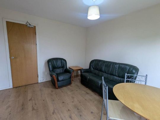 4 bedroom house to rent - Photo 1