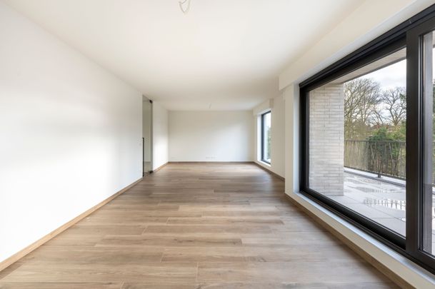 Te huur: exclusieve penthouse in Mariaburg-Brasschaat - Photo 1