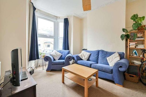 Derwent Grove, East Dulwich, SE22 - Photo 1