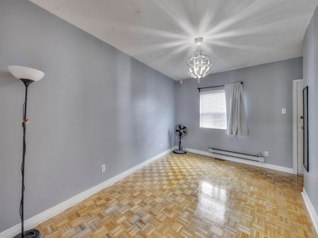 For Lease - 1584 Dundas Street Unit# Apt #2, Toronto, Ontario - Photo 5