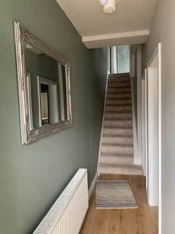 144 Connsbrook Avenue (Room 5) , Shared Accomodation, Belfast, BT4 1JZ - Photo 3