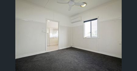 Kepnock Cottage on Corner Block - Photo 4