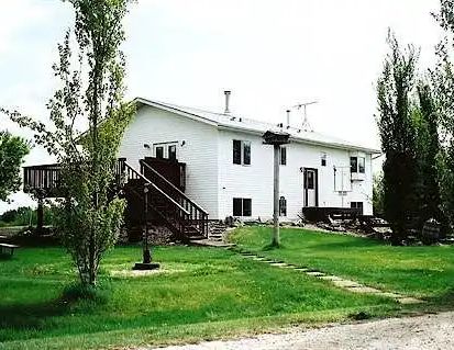 Scent Free Basement Suite on Beautiful Acreage | St. Albert - Photo 1