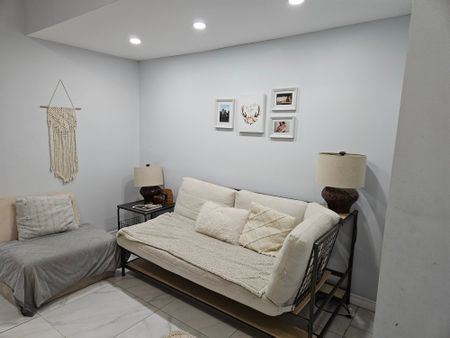 For Lease - 141 Coxwell Avenue Unit# Lower, Toronto, Ontario - Photo 3