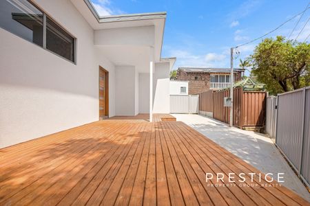 34a Unwin, Bexley NSW 2207 - House For Rent | Domain - Photo 3