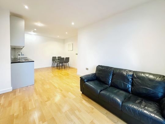 2 bedroom apartment to rent - Photo 1