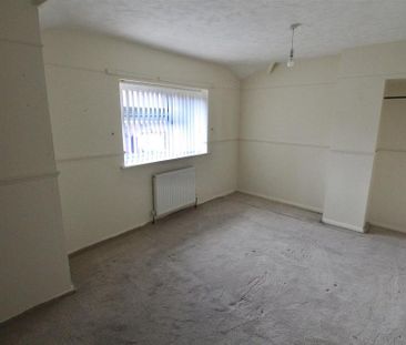 2 bedroom end of terrace house to rent - Photo 5