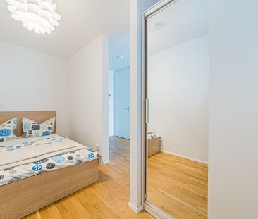 City-Residence: Modern möbliertes Apartment mit Balkon im Frankfurt... - Photo 3