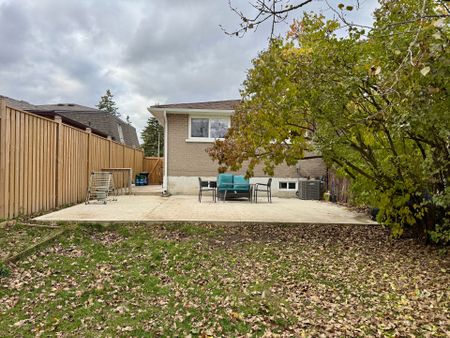 For Lease - 110 Burbank Crescent, Orangeville, Ontario - Photo 4